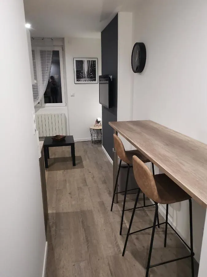 Studio cosy au pied du METRO FLACHET Villeurbanne Appartement